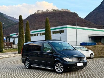 Usata Mercedes Viano 116 CV (85 kW) 2007 Grigio Monovolume