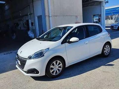 usata Peugeot 208 BlueHDi 75 S&S 5 porte Active