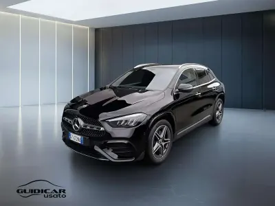 Usata Mercedes GLA180 Advanced Plus 116 CV (85 kW) 2025 Nero SUV