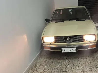 Second-hand Alfa Romeo Alfetta 129 CP (94 kW) 1984 Berlinǎ