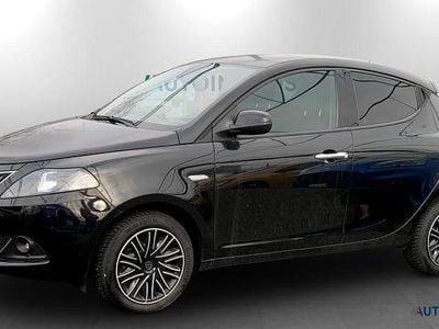 Usata Lancia Ypsilon Gold 69 CV (50 kW) 2022 Nero Utilitaria