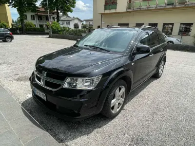 Usata Dodge Journey 140 CV (102 kW) 2009 Nero SUV