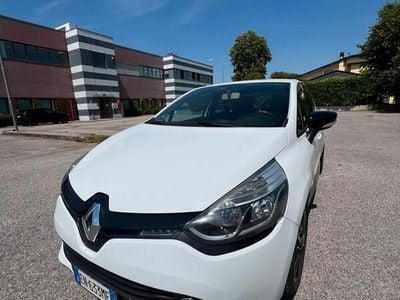 Usata Renault Clio IV 75 CV (55 kW) 2013 Bianco Berlina