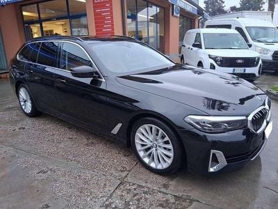 Usata BMW 520 Luxury Line 190 CV (139 kW) 2021 Nero Station wagon