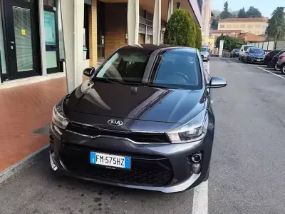 Usata Kia Rio