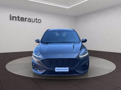 Usata Ford Kuga ST-Line 190 CV (139 kW) 2023 Grigio metallizzato SUV