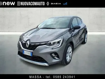 Usata Renault Captur Intens 143 CV (105 kW) 2022 Grigio SUV