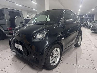 Usata Smart ForTwo Coupé Pure 59 kW (81 CV) 2022 Nero Utilitaria
