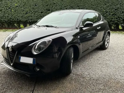 Usata Alfa Romeo MiTo Distinctive 79 CV (58 kW) 2018 Nero Utilitaria