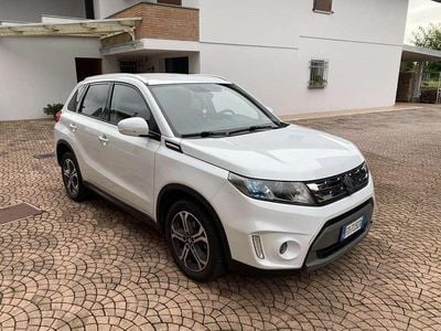 Usata Suzuki Vitara 120 CV (88 kW) 2016 Bianco SUV