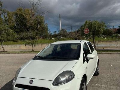 Usata Fiat Punto Evo Active 69 CV (50 kW) 2013 Utilitaria