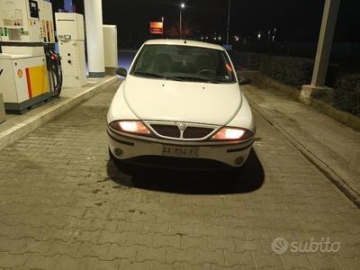 Usata 1998 Lancia Ypsilon Utilitaria | 1700 €