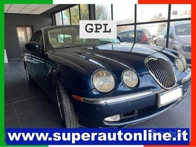 Jaguar S-Type