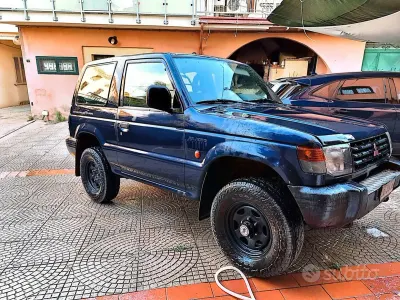 Usata Mitsubishi Pajero 115 CV (84 kW) 2001 SUV