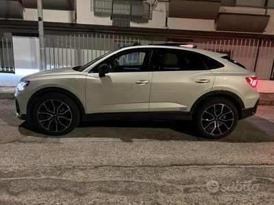 Usata Audi Q3 Sportback S-Line 150 CV (110 kW) 2023 Grigio SUV