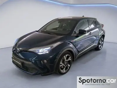 Usata Toyota C-HR Trend 122 CV (89 kW) 2023 Blu/azzurro SUV
