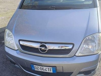 Usata Opel Meriva Club 90 CV (66 kW) 2009 Grigio Monovolume