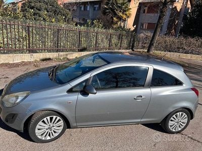 Usata Opel Corsa 70 CV (51 kW) 2015 Grigio Utilitaria