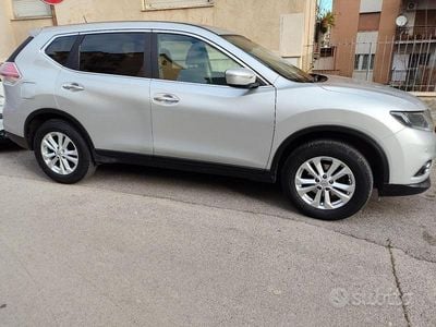 Grigio Usata 2014 Nissan X-Trail Acenta Premium SUV | 10.000 € (Buon prezzo)