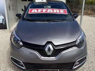 Usata Renault Captur 90 CV (66 kW) 2015 Grigio SUV