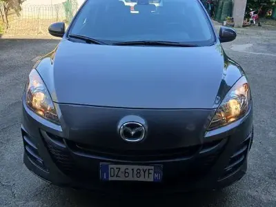 Usata Mazda 3 109 CV (80 kW) 2009 Grigio Berlina