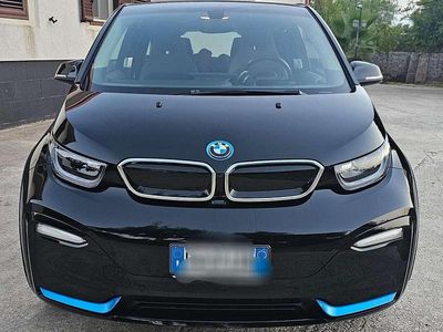 Usata BMW i3 75 kW (102 CV) 2019 Nero Utilitaria