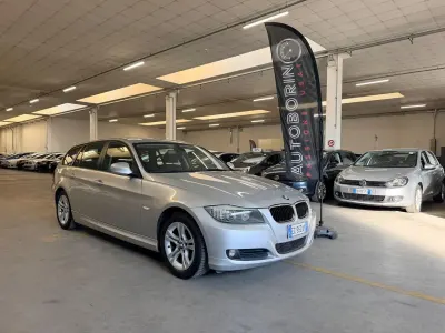 Usata BMW 318 Efficient Dynamics 143 CV (105 kW) 2010 Argento Station wagon