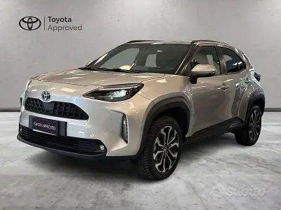 Usata Toyota Yaris Cross Trend 116 CV (85 kW) 2023 Grigio SUV