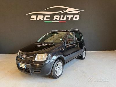Begagnad Fiat Panda Climbing 60 HK (44 kW) 2010 Svart Halvkombi