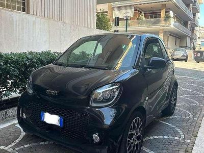 Usata Smart ForTwo Coupé Prime 41 kW (56 CV) 2022 Nero Utilitaria