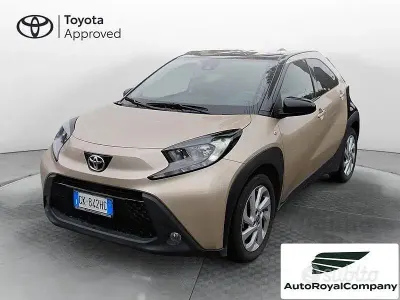 Usata Toyota Aygo X Trend 72 CV (52 kW) 2022 Bianco SUV