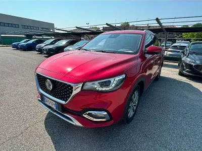Usata MG HS Comfort 162 CV (119 kW) 2023 Rosso SUV