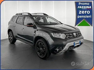 Usata Dacia Duster Journey 150 CV (110 kW) 2022 Grigio SUV
