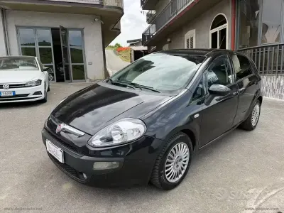 Usata Fiat Punto Evo Dynamic 75 CV (55 kW) 2010 Nero Utilitaria