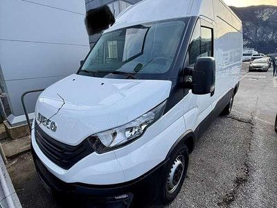Usata Iveco Daily 136 CV (100 kW) 2023