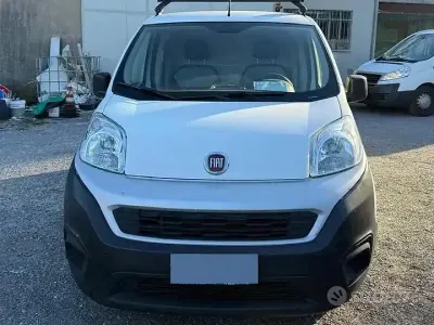 Käytetty Fiat Fiorino 95 HP (69 kW) 2020 Valkoinen Tila-auto