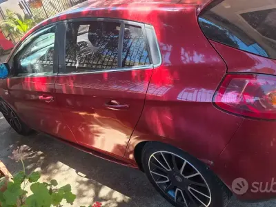 Usata Fiat Bravo 150 CV (110 kW) 2007 Rosso Utilitaria