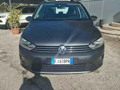 Usata VW Golf Sportsvan Comfortline 116 CV (85 kW) 2017 Grigio Monovolume