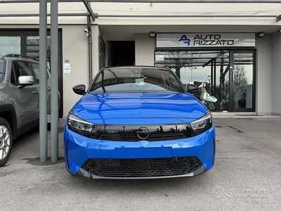 Usata Opel Corsa 100 CV (73 kW) 2025 Blu Utilitaria