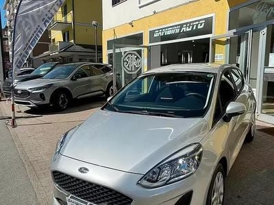 Begagnad Ford Fiesta 85 HK (62 kW) 2019 Grå Halvkombi