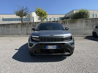 Usata Jeep Avenger Overland 136 CV (100 kW) 2025 SUV