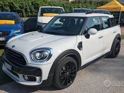 Usata Mini One D Countryman 116 CV (85 kW) 2019 Bianco SUV