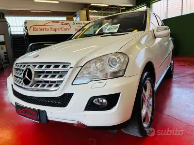 Usata Mercedes ML320 Premium 224 CV (164 kW) 2009 Bianco SUV