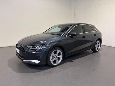 Nuova Audi A3 Sportback e-tron Advanced 2025 Grigio Utilitaria