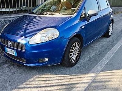 Usata Fiat Grande Punto 65 CV (47 kW) 2009 Blu Utilitaria