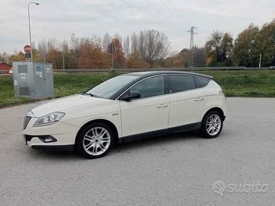 Usata Lancia Delta 120 CV (88 kW) 2009 Bianco Utilitaria