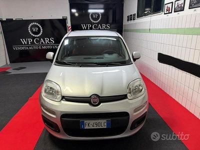 Usata Fiat Panda Lounge 69 CV (50 kW) 2017 Grigio Utilitaria
