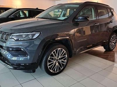 Usata Jeep Compass Summit 131 CV (96 kW) 2025 Grigio SUV