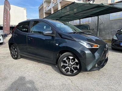 Grigio Usata 2019 Toyota Aygo X-play Utilitaria | 8900 € (Ottimo prezzo)