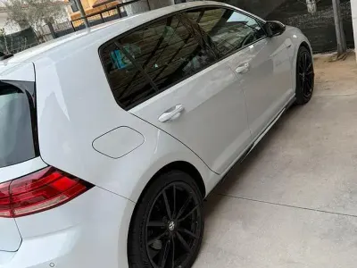 Usata VW Golf VII R-line 116 CV (85 kW) 2017 Berlina